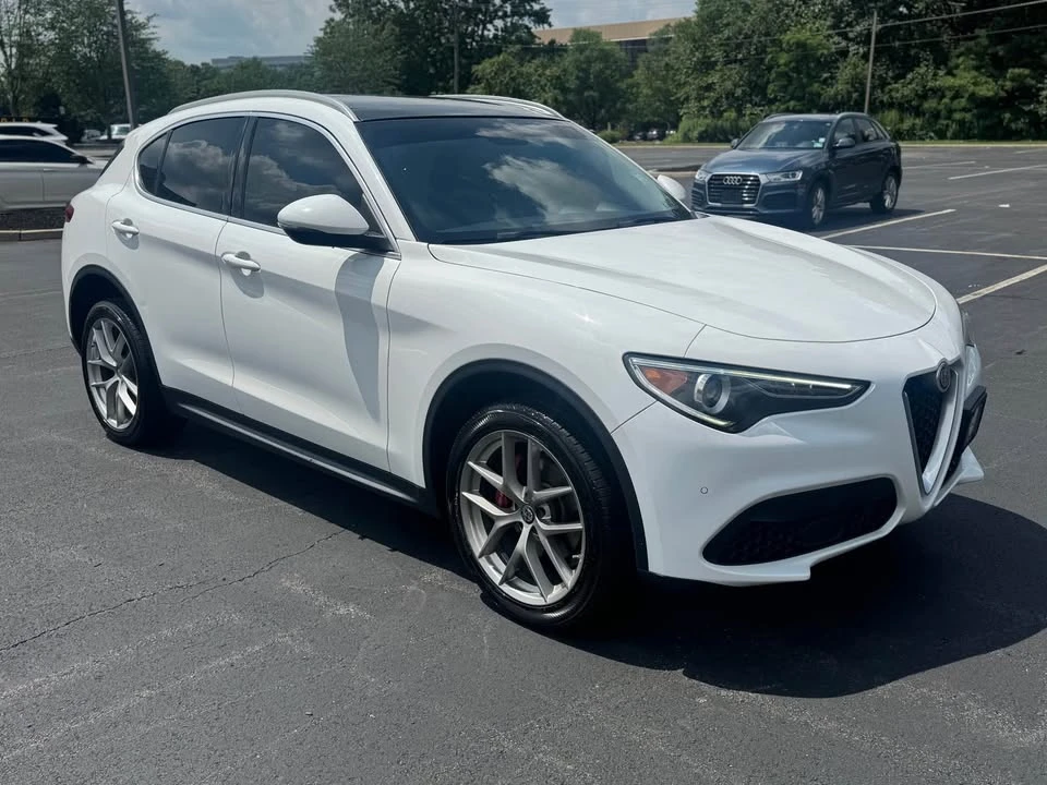 2018 Alfa Romeo Stelvio - Image 5 of 19