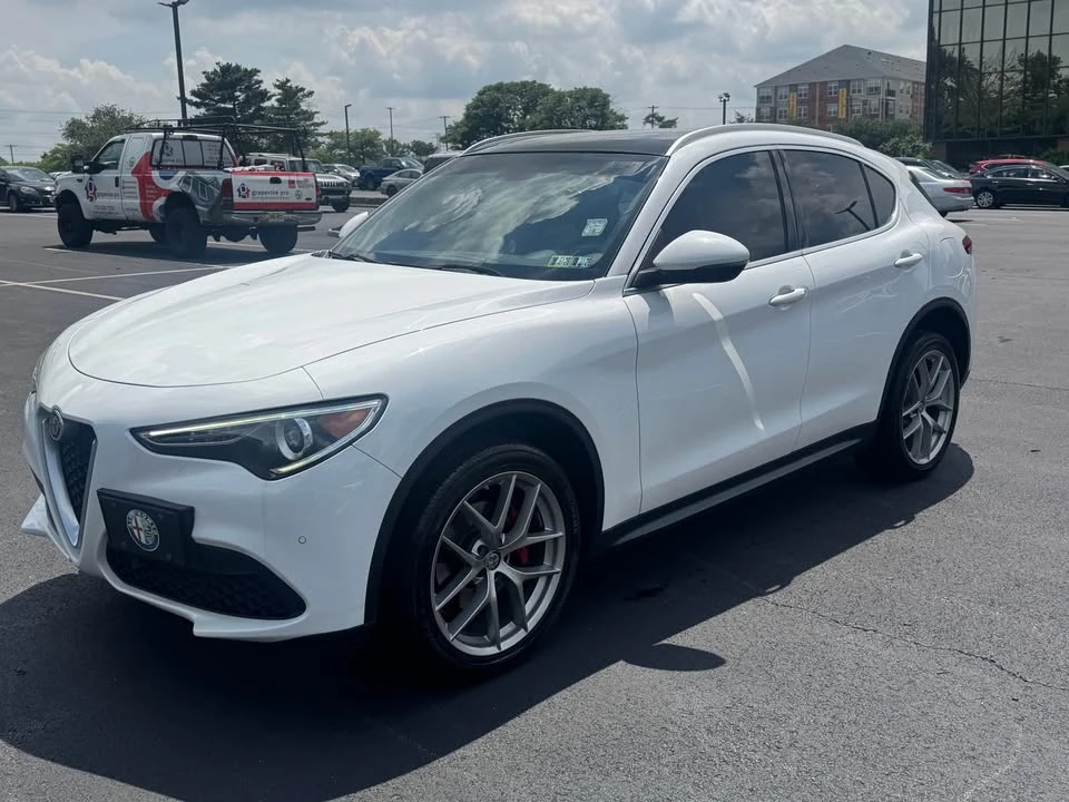 2018 Alfa Romeo Stelvio - Image 11 of 19