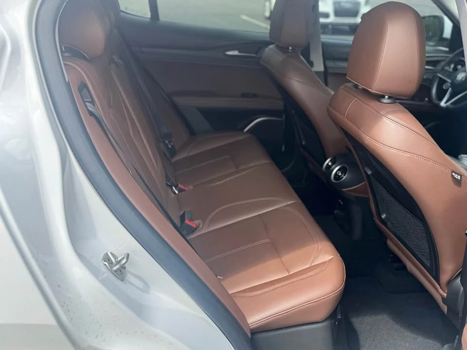 2018 Alfa Romeo Stelvio - Image 15 of 19