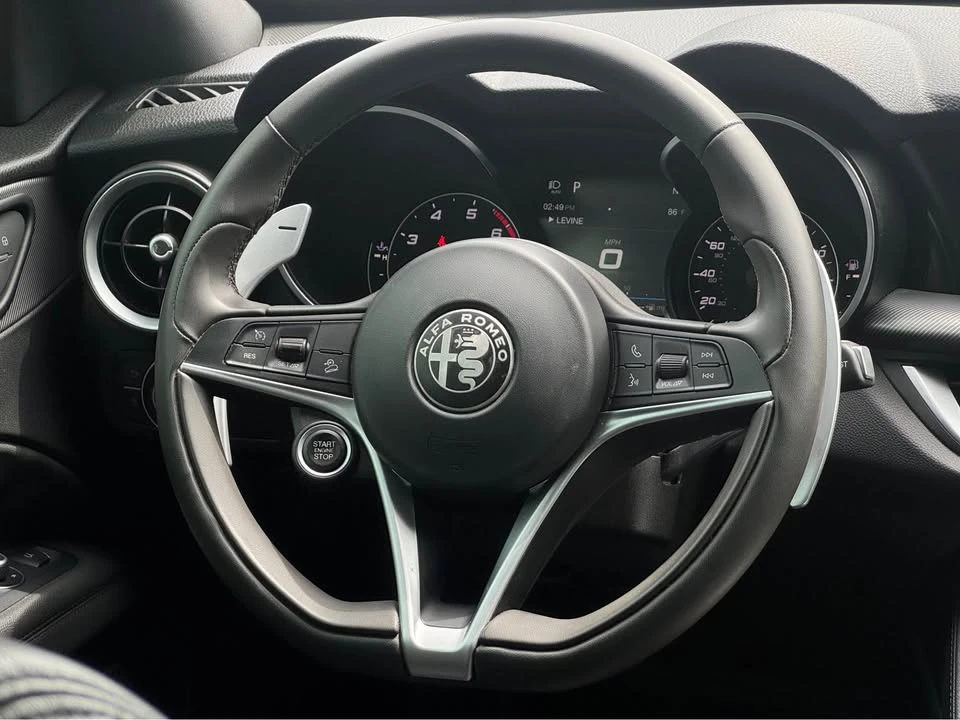 2018 Alfa Romeo Stelvio - Image 12 of 16