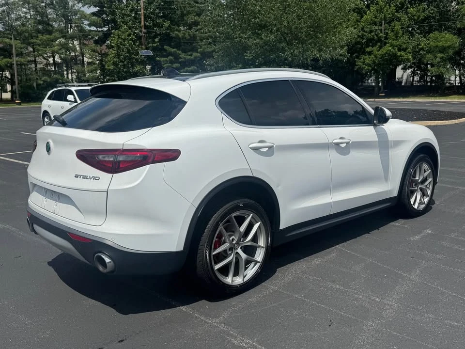 2018 Alfa Romeo Stelvio - Image 7 of 19