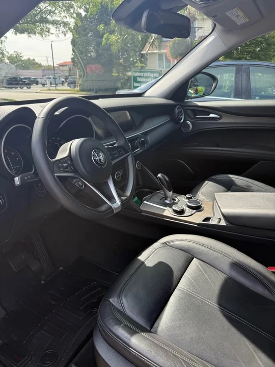 2018 Alfa Romeo Stelvio - Image 7 of 14
