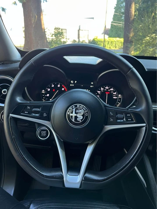 2018 Alfa Romeo Stelvio - Image 7 of 17
