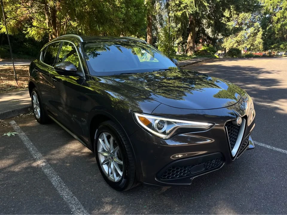 2018 Alfa Romeo Stelvio - Image 2 of 17
