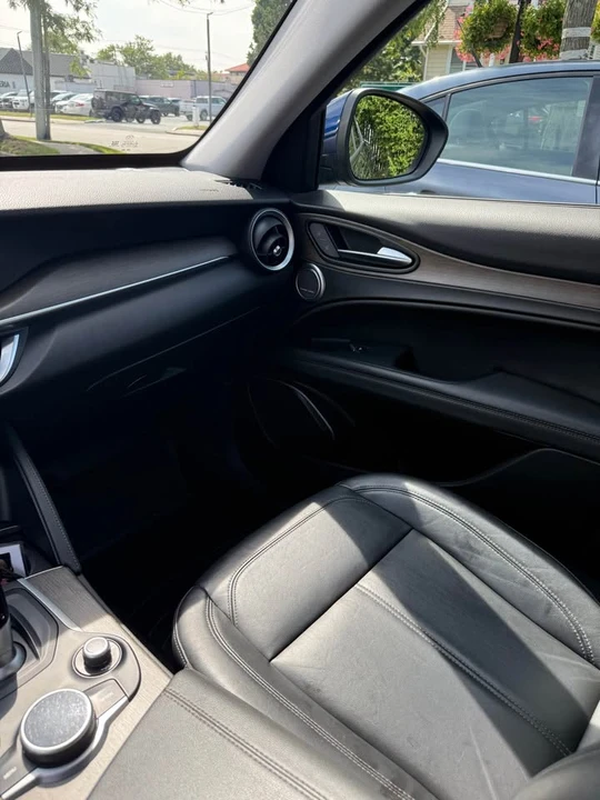 2018 Alfa Romeo Stelvio - Image 8 of 14