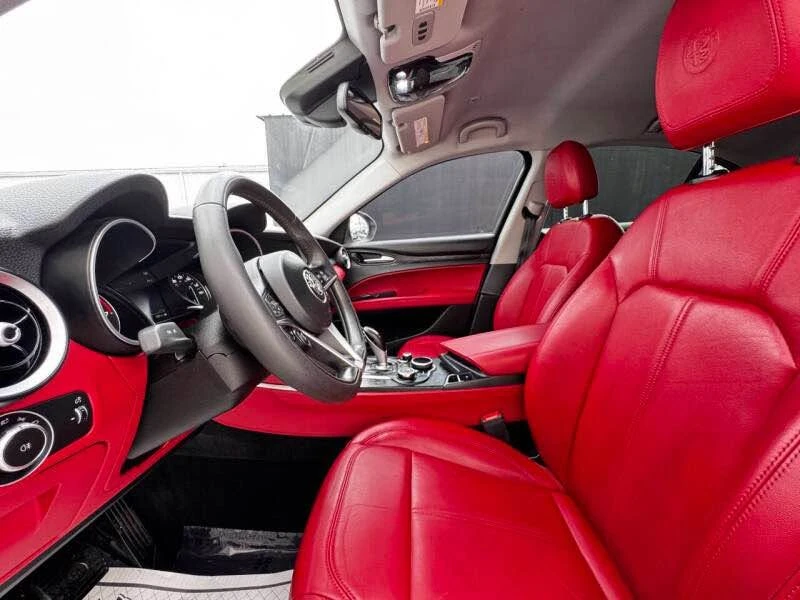 2018 Alfa Romeo Stelvio - Image 6 of 14