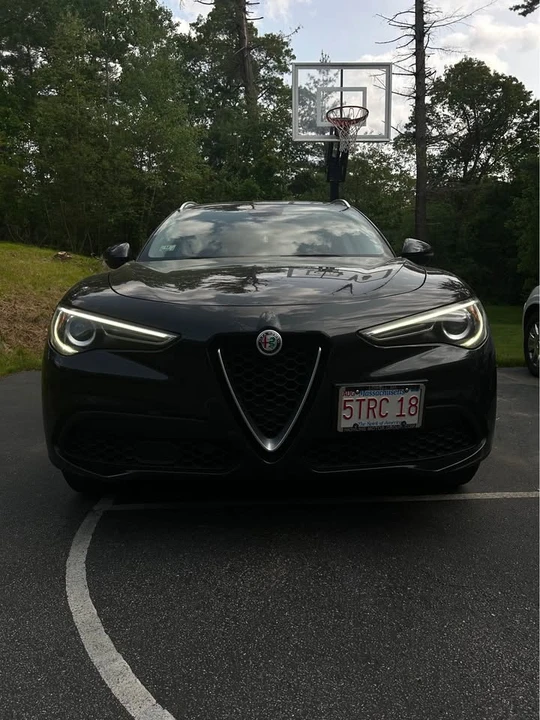2018 Alfa Romeo Stelvio - Image 16 of 16