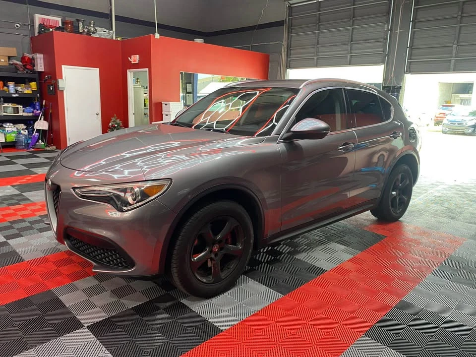 2018 Alfa Romeo Stelvio - Image 2 of 12
