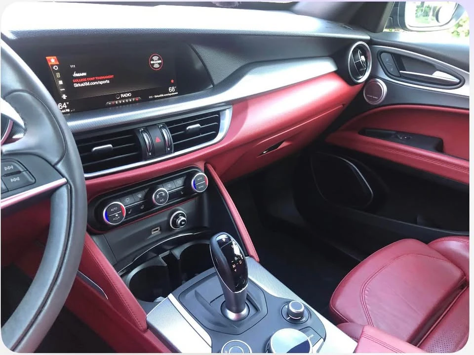 2018 Alfa Romeo Stelvio - Image 7 of 9
