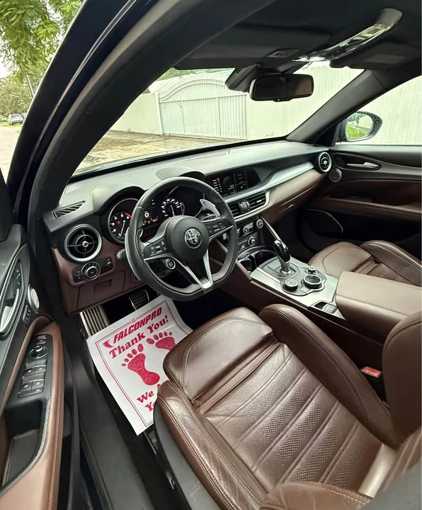 2018 Alfa Romeo Stelvio - Image 9 of 16