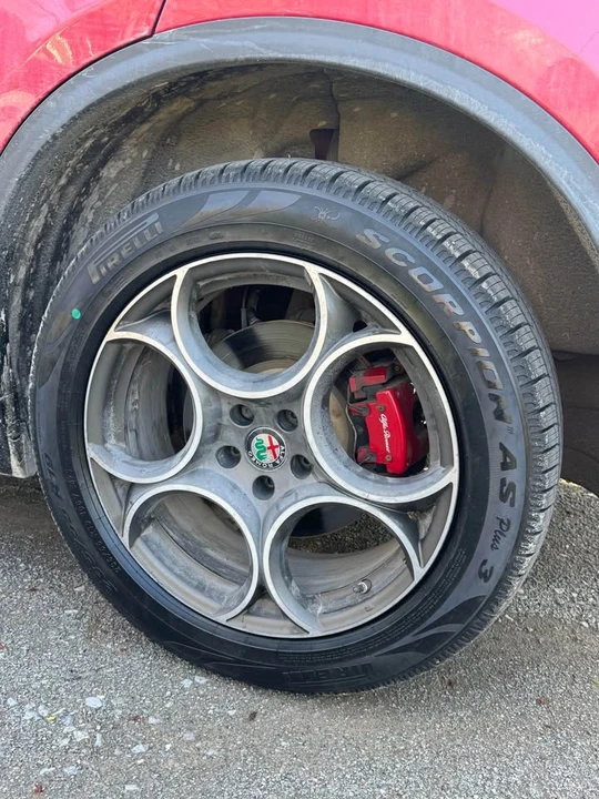 2018 Alfa Romeo Stelvio - Image 11 of 12