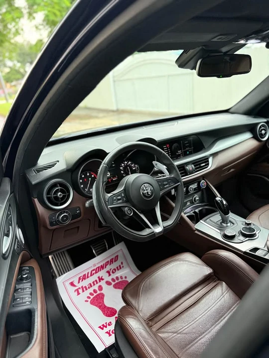 2018 Alfa Romeo Stelvio - Image 8 of 16