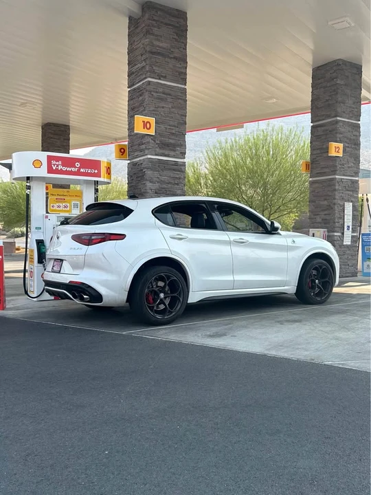 2018 Alfa Romeo Stelvio - Image 4 of 20