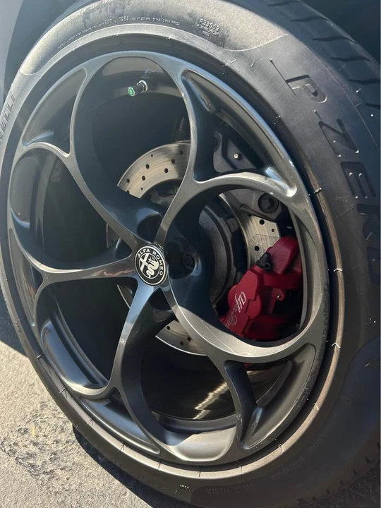 2018 Alfa Romeo Stelvio - Image 14 of 20