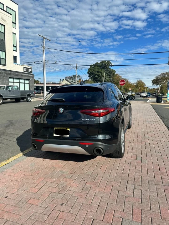 2018 Alfa Romeo Stelvio - Image 2 of 3