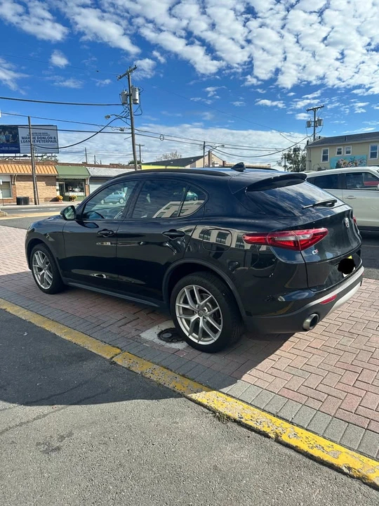2018 Alfa Romeo Stelvio - Image 3 of 3