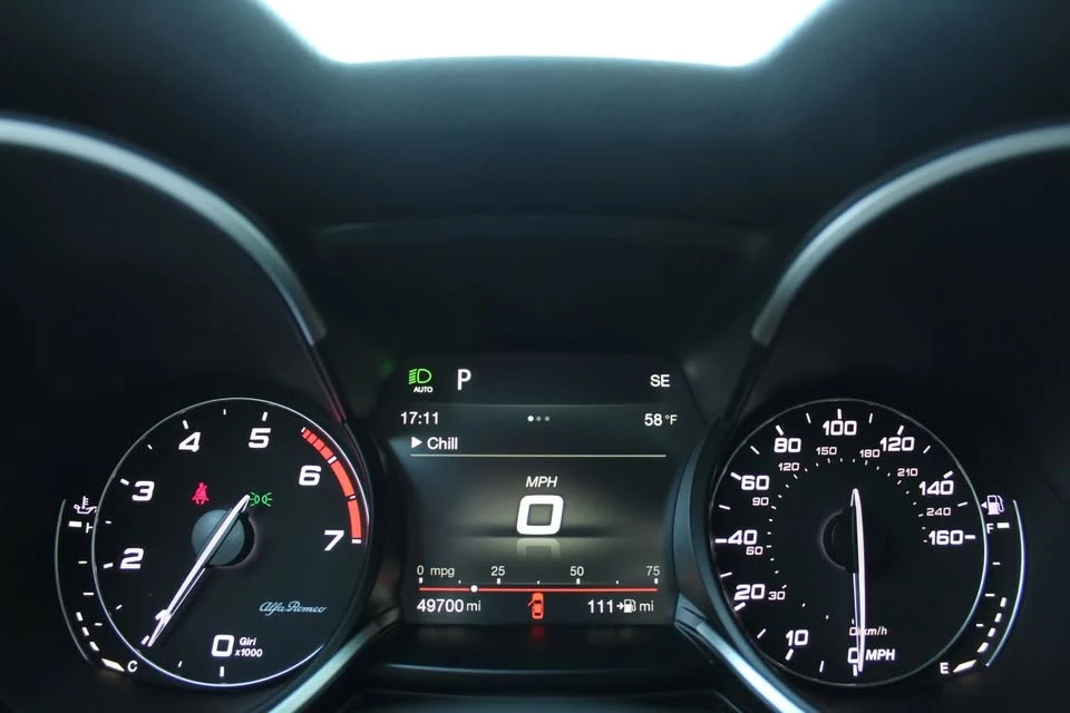 2018 Alfa Romeo Stelvio - Image 13 of 20