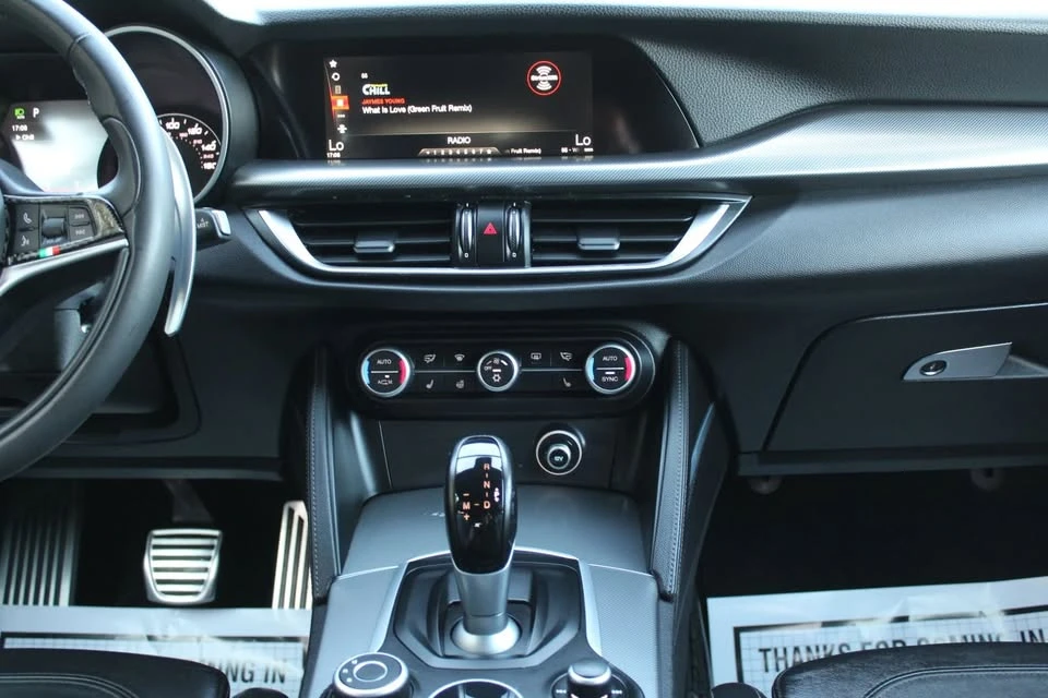 2018 Alfa Romeo Stelvio - Image 10 of 20