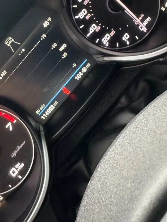 2018 Alfa Romeo Stelvio - Image 8 of 12