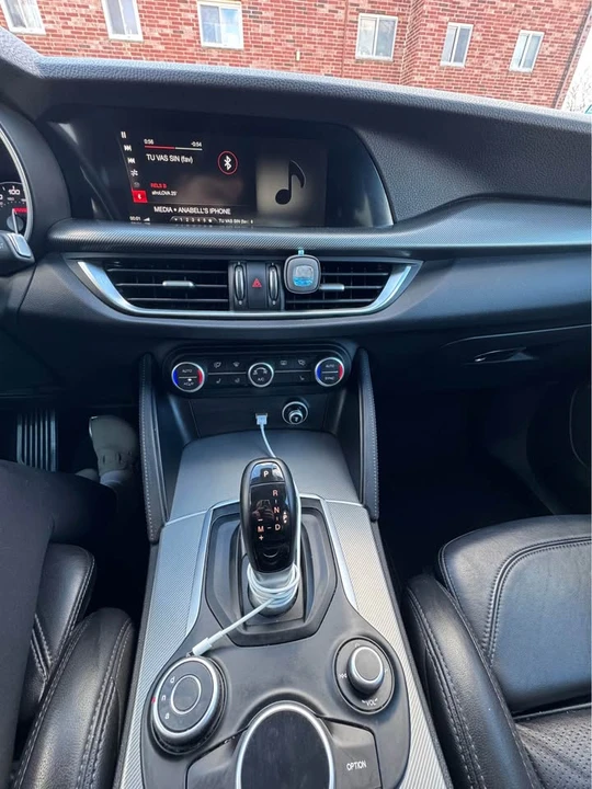 2018 Alfa Romeo Stelvio - Image 11 of 12