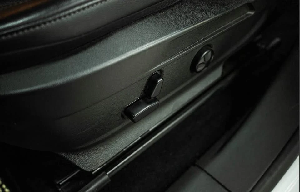 2018 Alfa Romeo Stelvio - Image 16 of 19