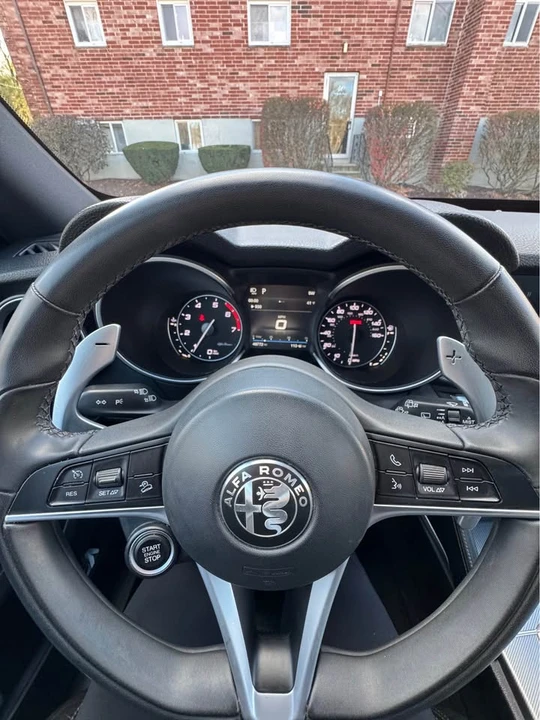 2018 Alfa Romeo Stelvio - Image 10 of 12