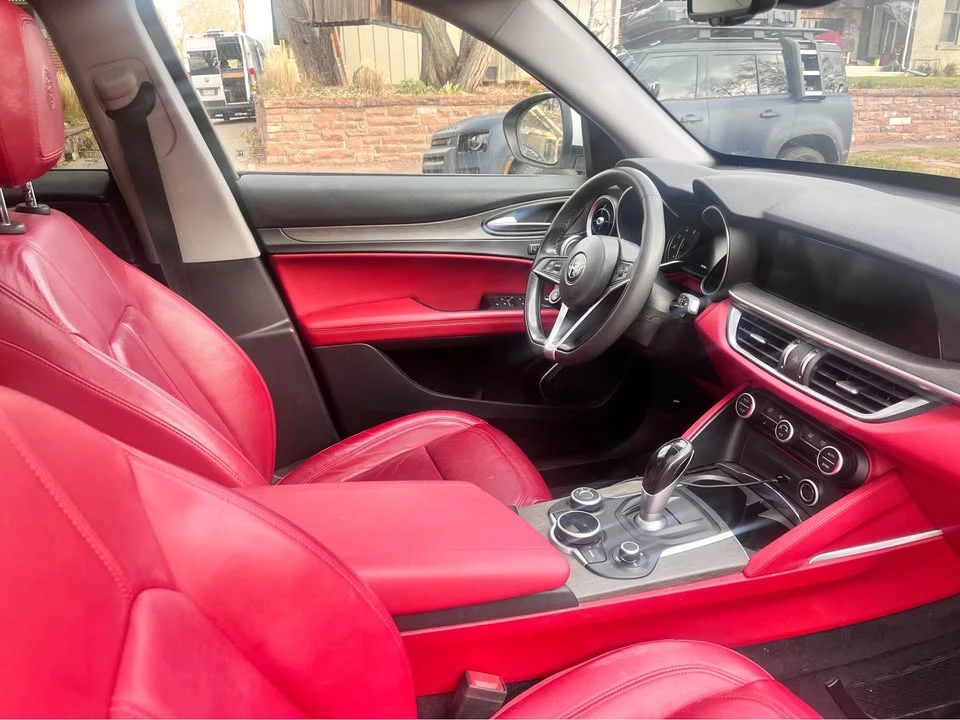2018 Alfa Romeo Stelvio - Image 5 of 11