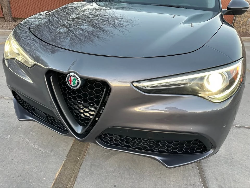 2018 Alfa Romeo Stelvio - Image 18 of 21