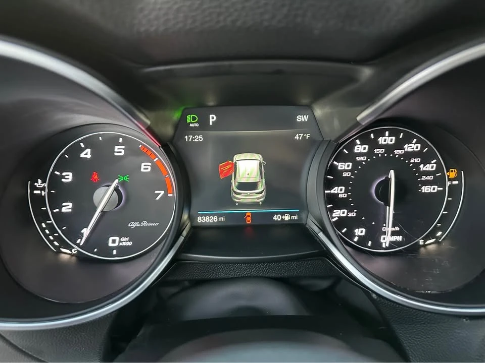 2018 Alfa Romeo Stelvio - Image 13 of 21