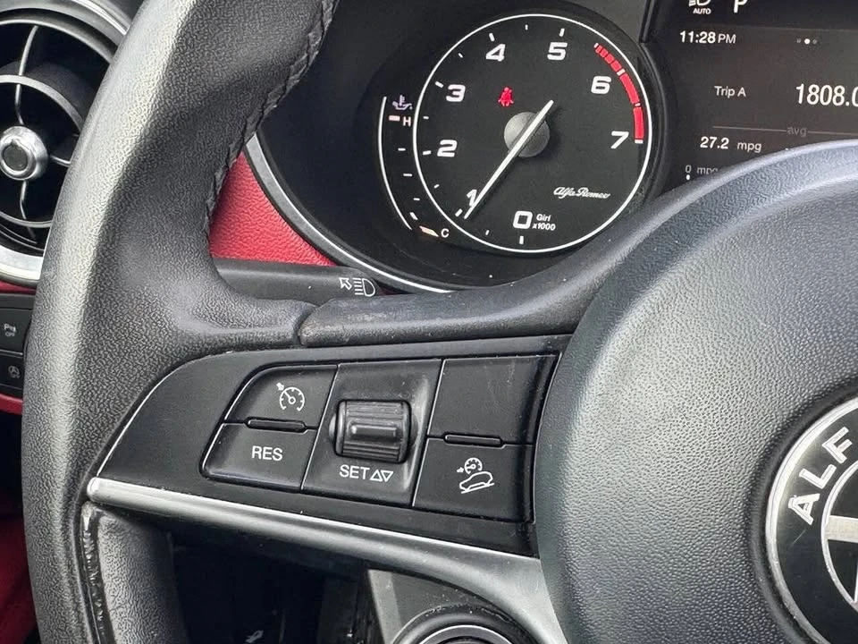 2018 Alfa Romeo Stelvio - Image 18 of 20