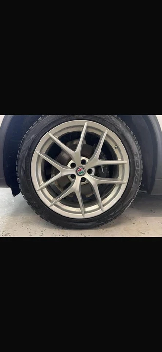 2018 Alfa Romeo Stelvio - Image 16 of 16