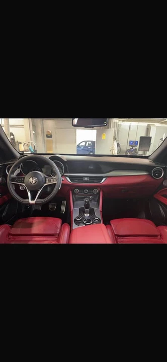 2018 Alfa Romeo Stelvio - Image 8 of 16