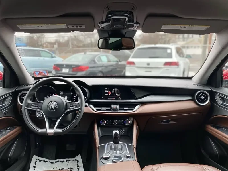 2018 Alfa Romeo Stelvio - Image 17 of 17