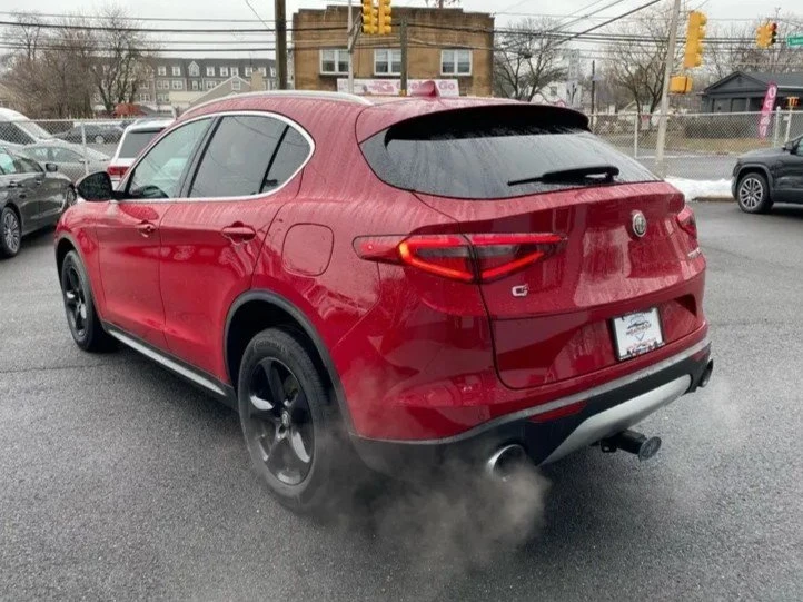 2018 Alfa Romeo Stelvio - Image 5 of 17