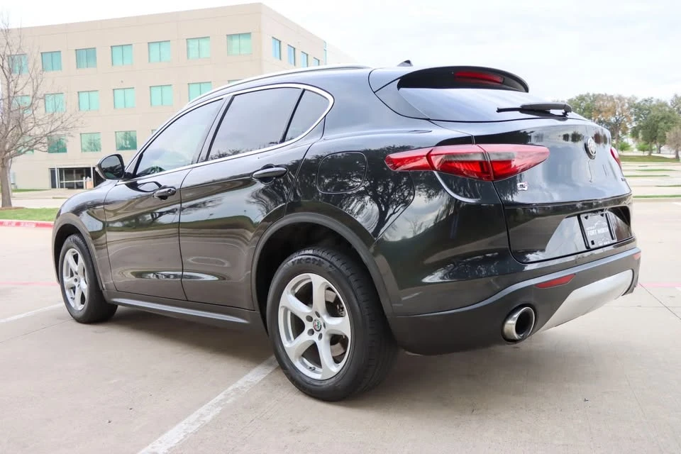 2018 Alfa Romeo Stelvio - Image 5 of 20