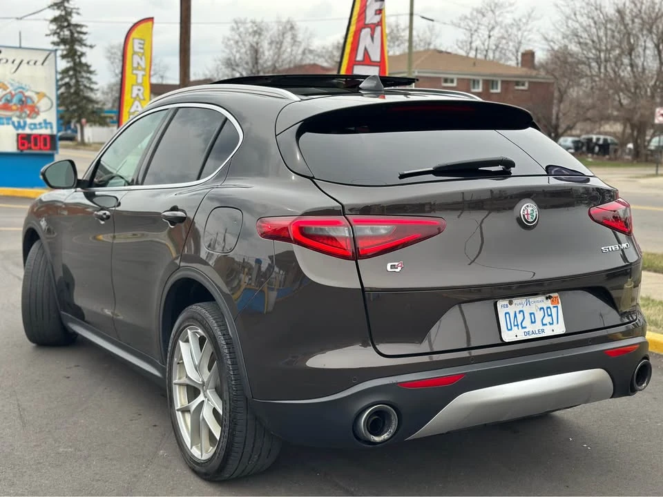 2018 Alfa Romeo Stelvio - Image 3 of 17