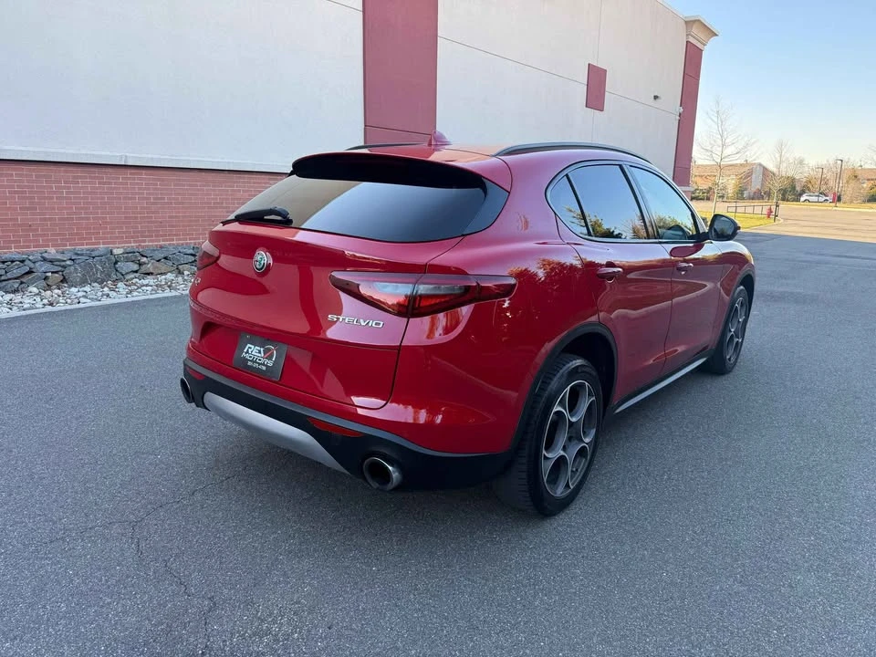2018 Alfa Romeo Stelvio - Image 5 of 19