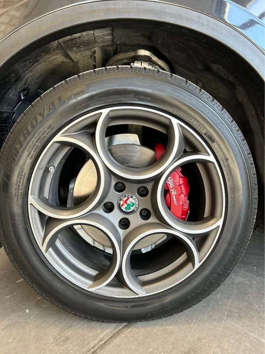 2018 Alfa Romeo Stelvio - Image 13 of 15