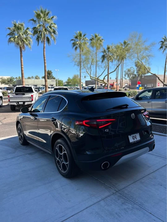 2018 Alfa Romeo Stelvio - Image 5 of 16