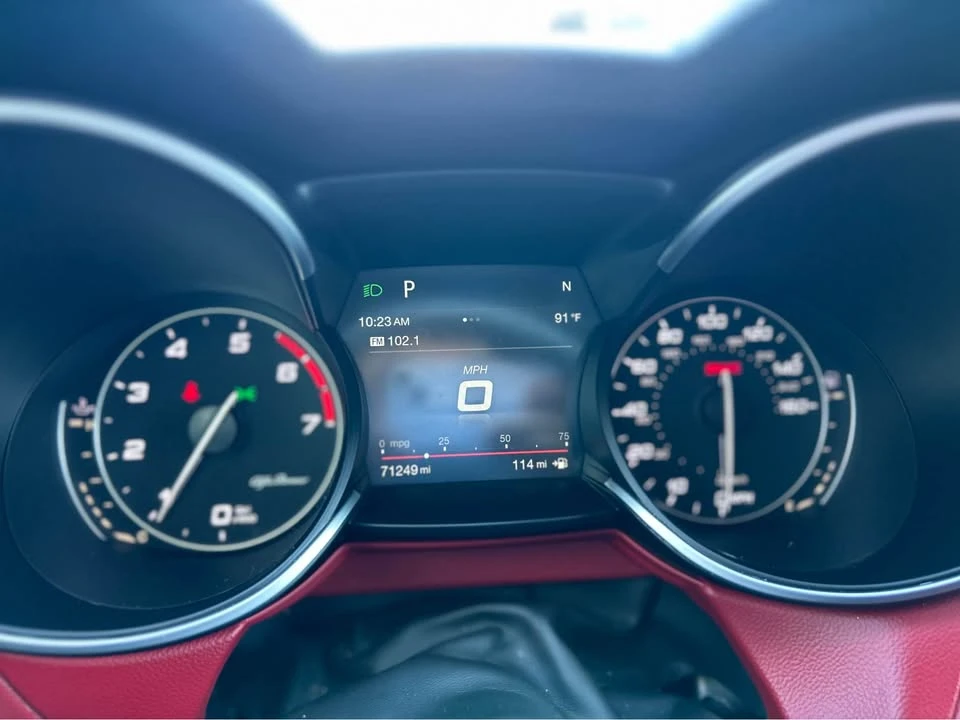 2018 Alfa Romeo Stelvio - Image 15 of 16