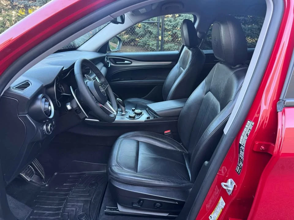 2018 Alfa Romeo Stelvio - Image 13 of 19
