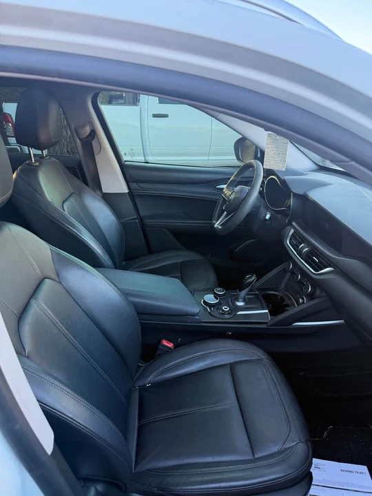 2018 Alfa Romeo Stelvio - Image 8 of 14