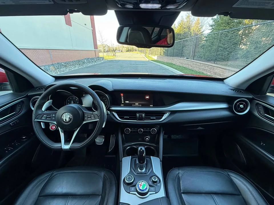 2018 Alfa Romeo Stelvio - Image 14 of 19