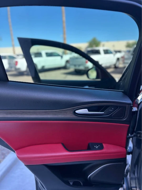 2018 Alfa Romeo Stelvio - Image 10 of 16