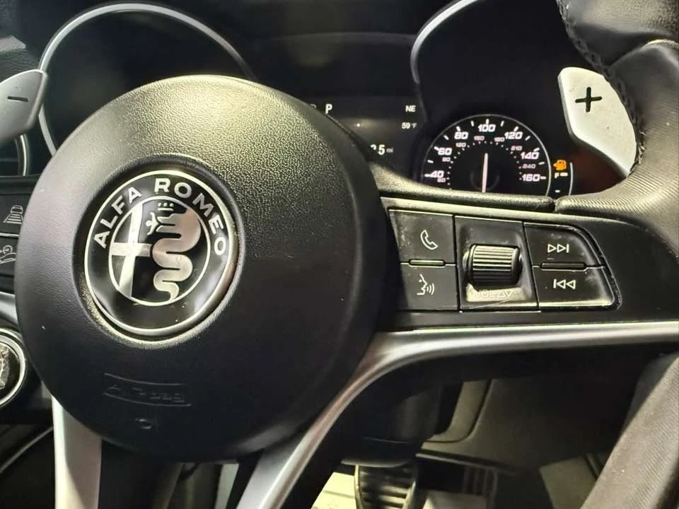 2018 Alfa Romeo Stelvio - Image 13 of 20