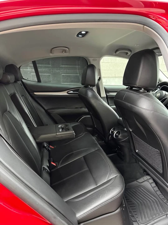 2018 Alfa Romeo Stelvio - Image 6 of 17