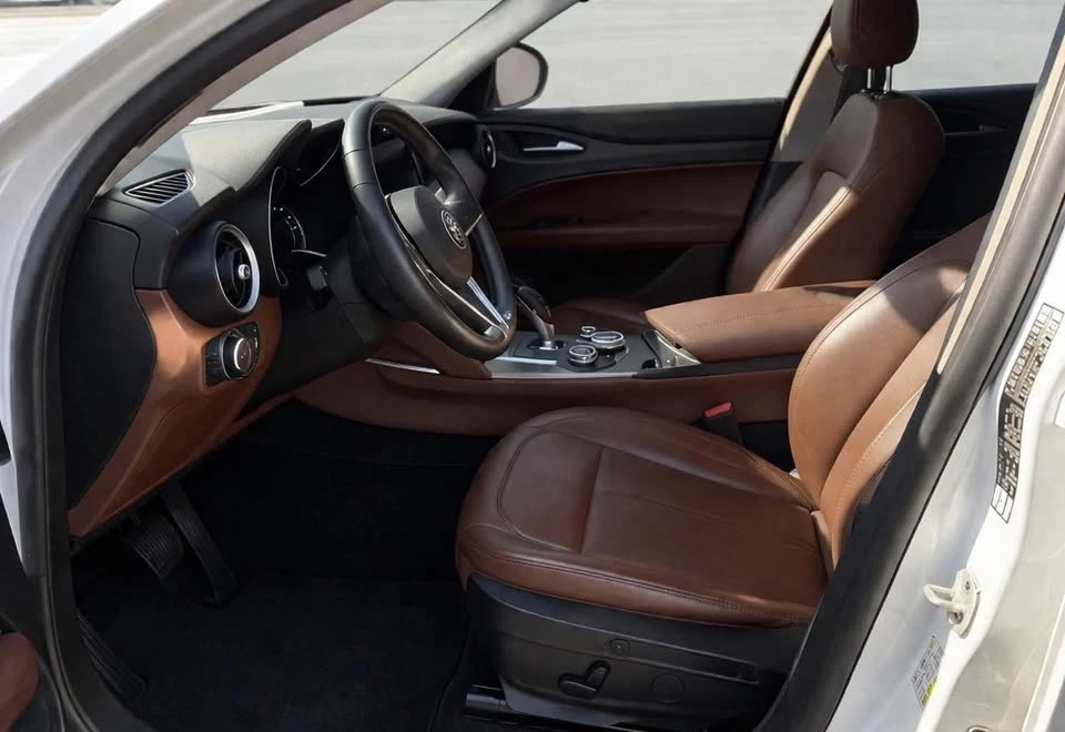 2018 Alfa Romeo Stelvio - Image 7 of 9