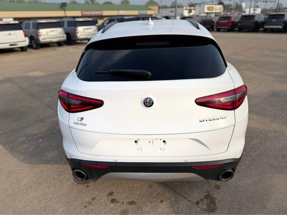 2018 Alfa Romeo Stelvio - Image 4 of 11
