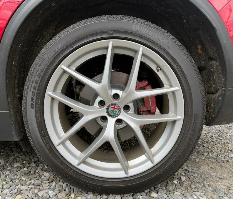 2018 Alfa Romeo Stelvio - Image 15 of 16