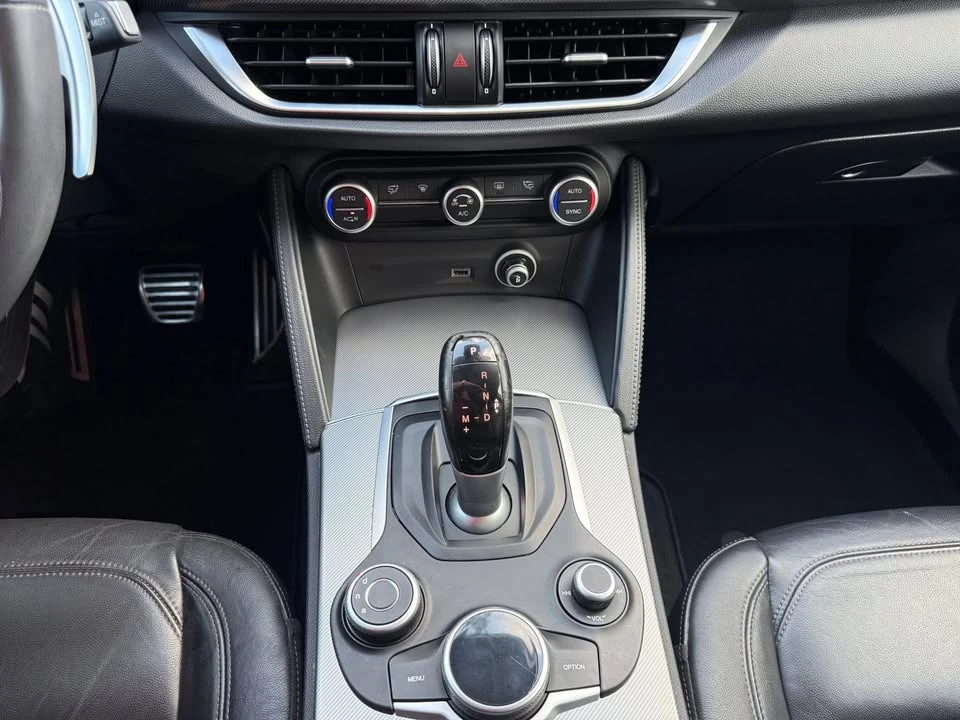 2018 Alfa Romeo Stelvio - Image 15 of 15